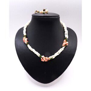 Angel Skin Coral & Mother of Pearl Vtg Necklace & Clip on dangling earrings